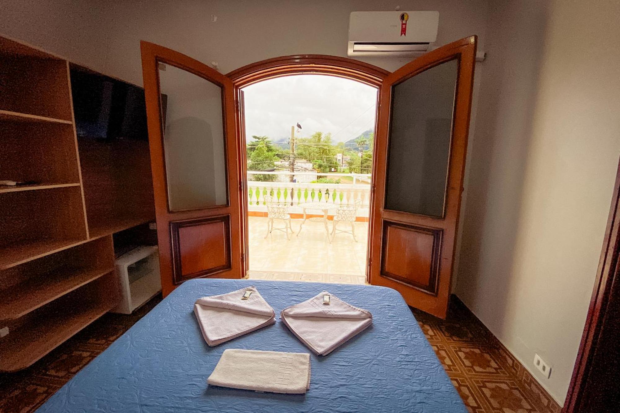 Velinn Pousada Solar Grego Ubatuba Rum bild